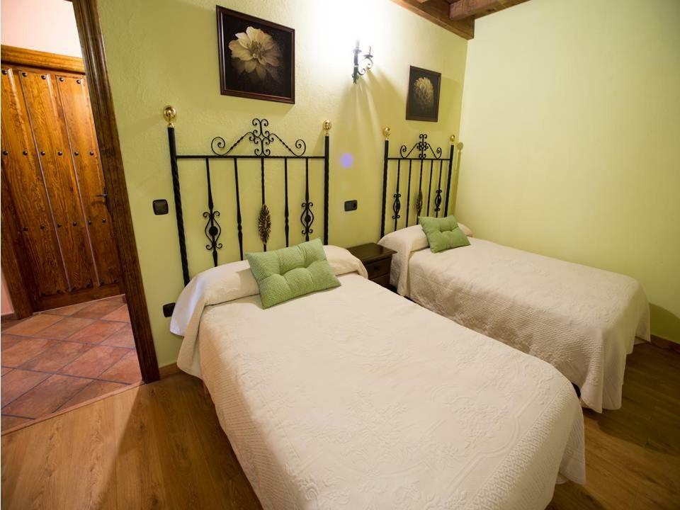 Casa Rural Apartamento Las Malpicas 纳瓦孔塞霍 外观 照片
